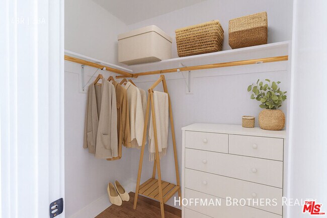 Building Photo - 4507 W 18th St