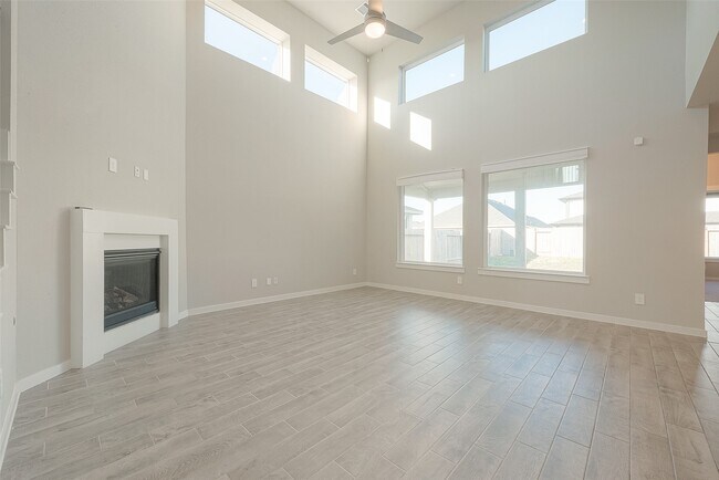 Building Photo - 3330 Polk Crk Dr