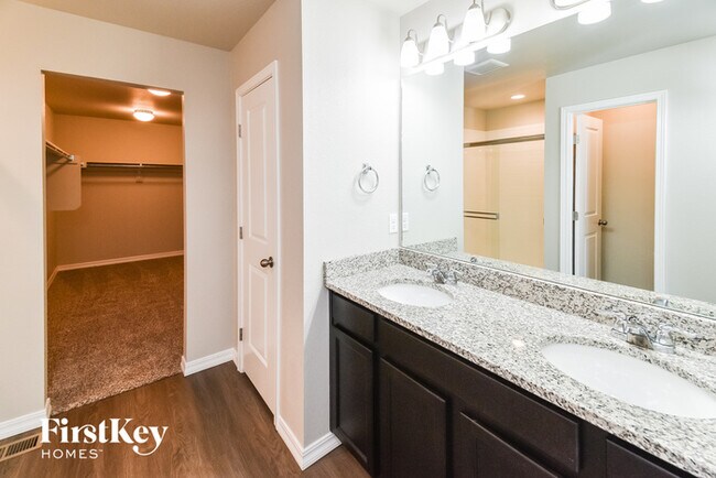 Building Photo - 7245 Boreal Dr