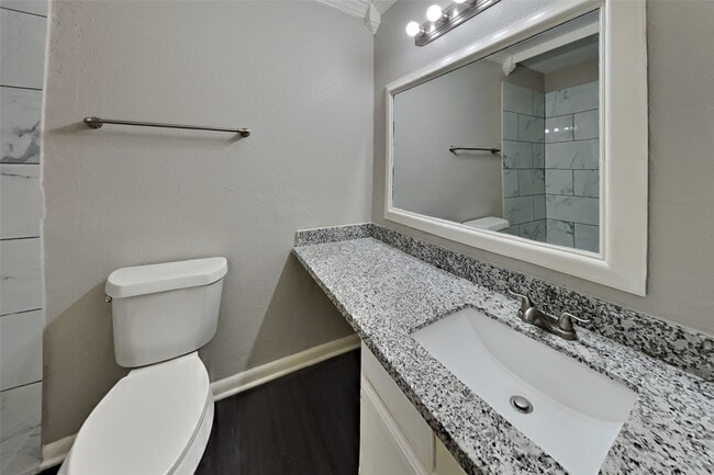 Building Photo - 5602 Sage Manor Dr