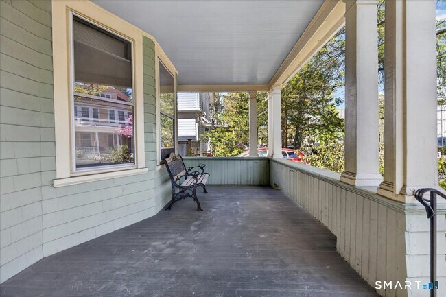 Building Photo - 114 Canner St
