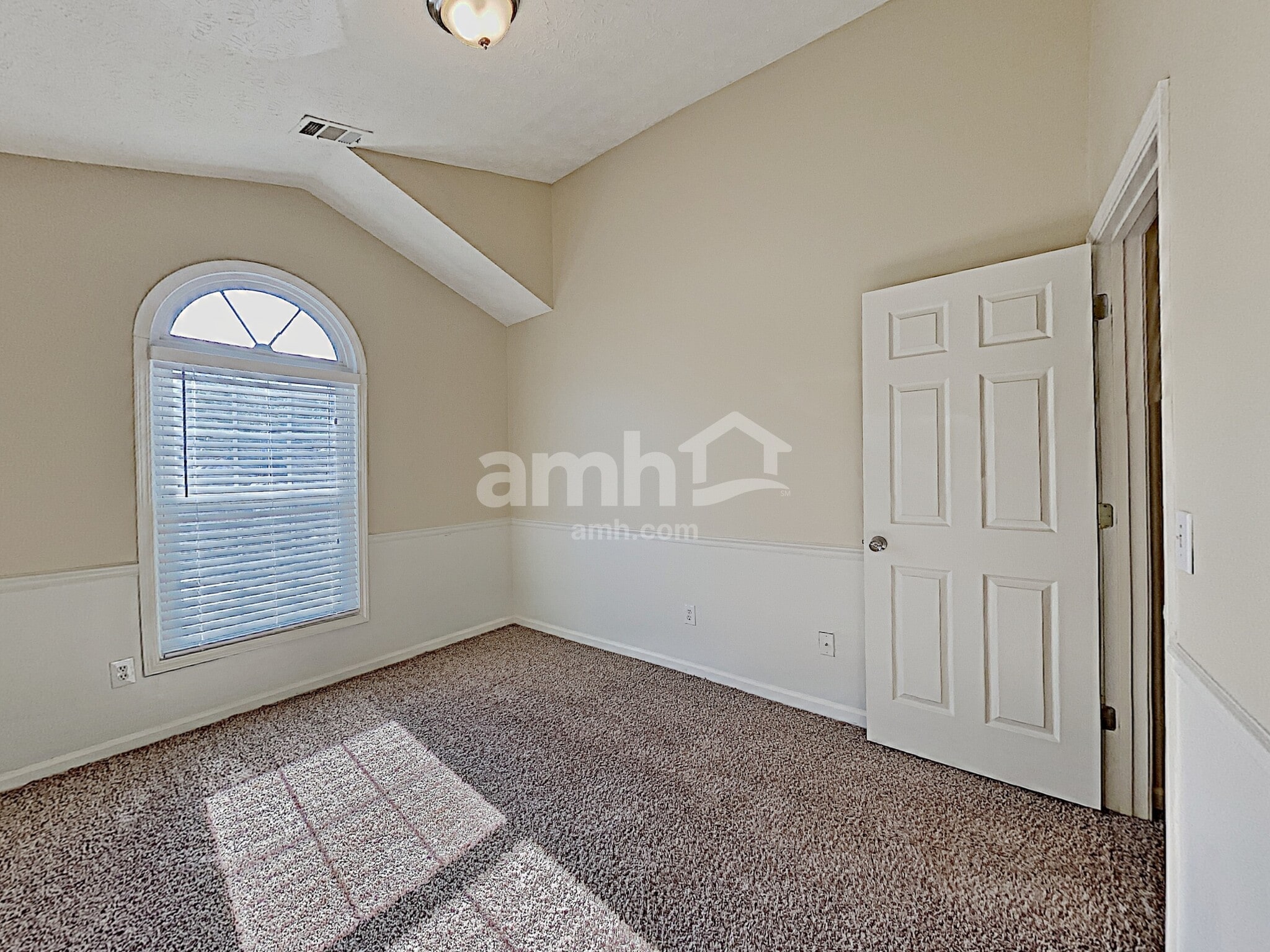 Building Photo - 3571 Avensong Village Cir