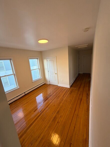 Building Photo - 2395 Main St