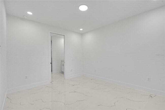 Building Photo - 153 Australian Dr
