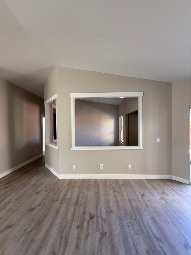 Building Photo - Orcutt Single Story Completely Remodeled Home