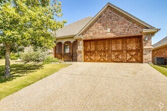 Building Photo - Beautiful 4 Bed, 2 Bath in Pristine Willow...