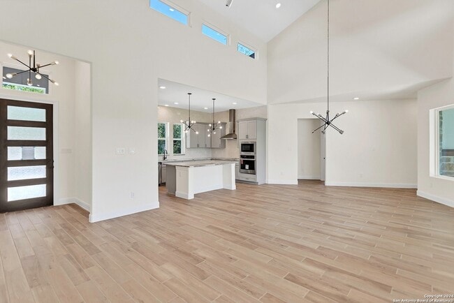 Building Photo - 305 Fire Dance