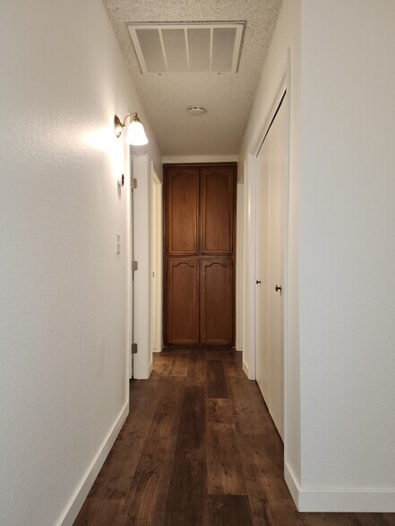 Hallway - 4617 N Charles Ave