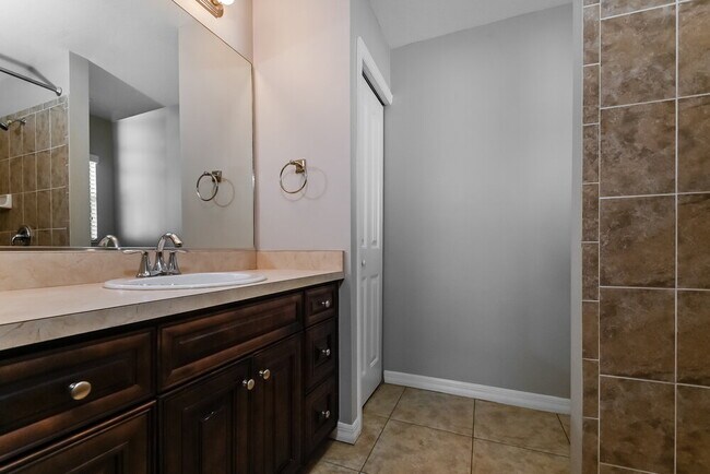 Building Photo - 203 San Casciano Ln