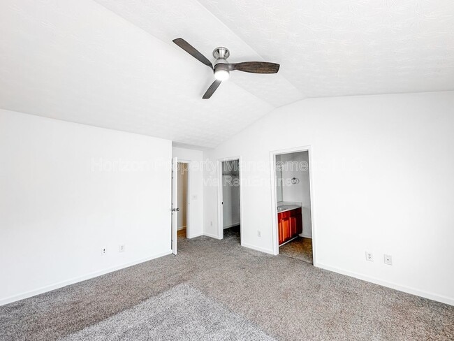 Building Photo - 75 Pearl Chambers Dr