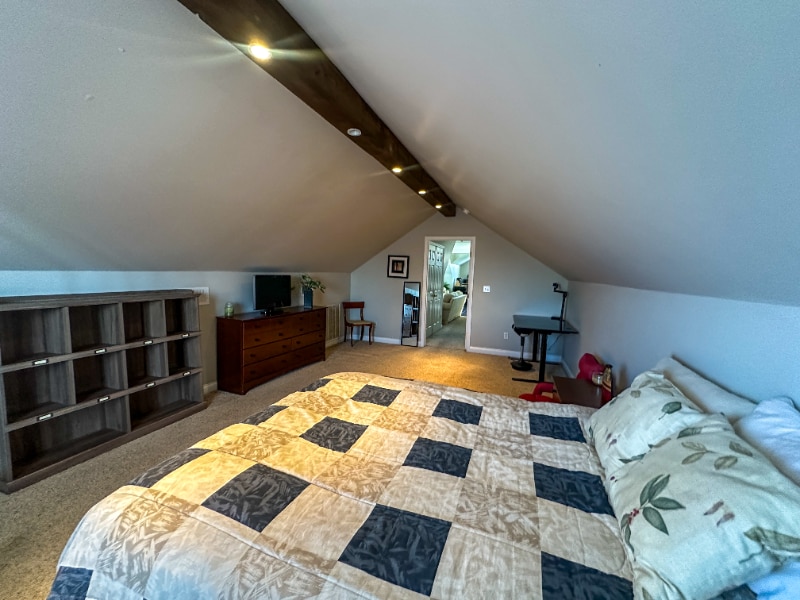 Building Photo - 288 38th Ave N