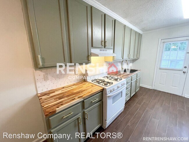 Building Photo - 2 br, 1 bath House - 2946 Ruskin Rd