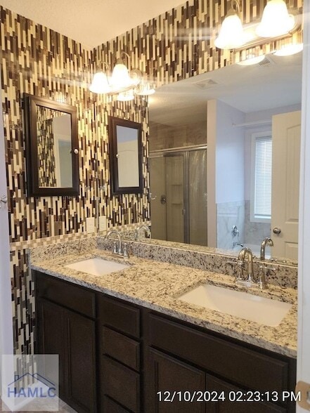 Building Photo - 73 Labrador Ln