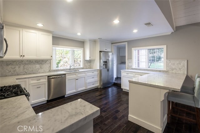 Building Photo - 2021 Orchard Ln