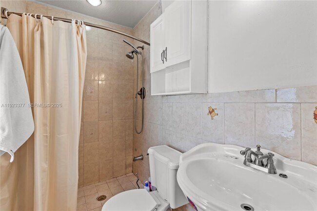 Building Photo - 10615 SW 200th St