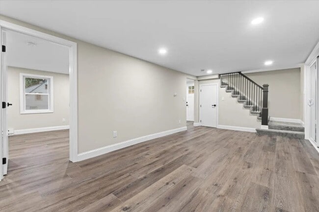 Building Photo - Goffstown Road