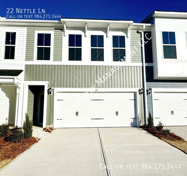 Primary Photo - Brand New townhouse, pool community, Open ...