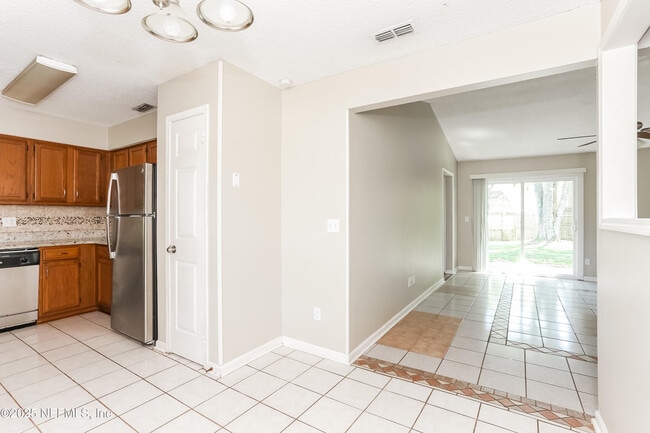 Building Photo - 1791 Coventry Ct