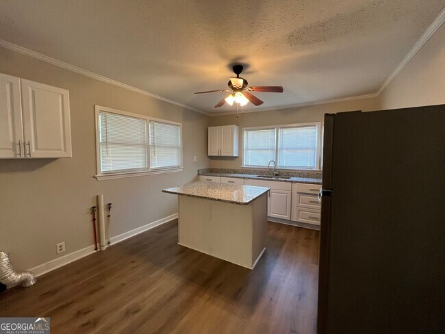Building Photo - 1473 GA-16