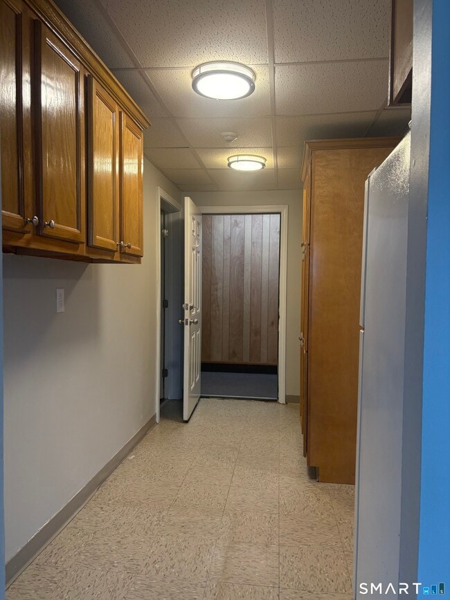 Building Photo - 82 S Main St