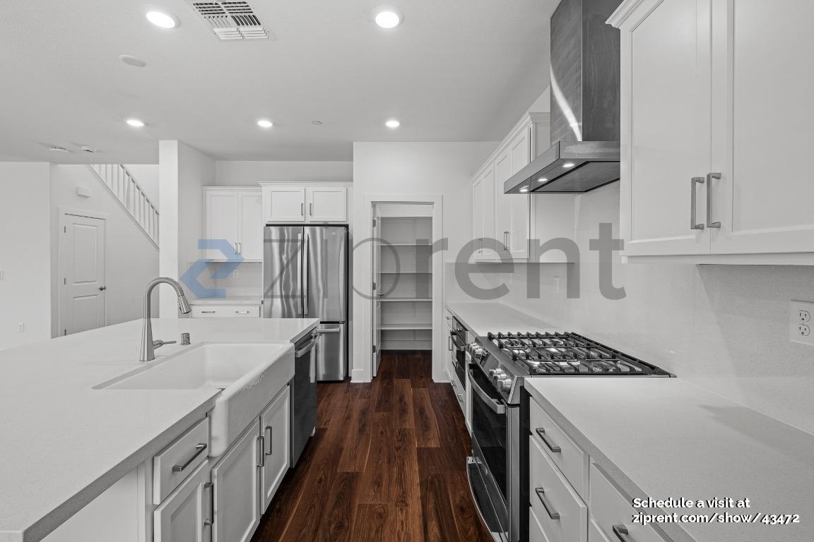 Building Photo - 2672 Goodland Ct