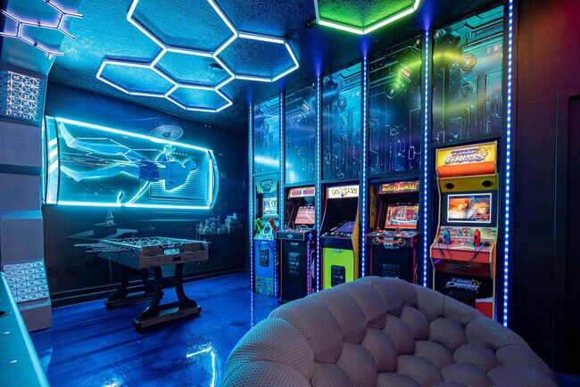 Building Photo - 2312 Salty Winds Wy