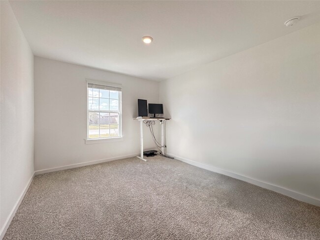 Building Photo - 8706 Marlow Dr