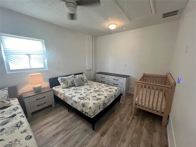 Building Photo - 18140 Wolbrette Cir