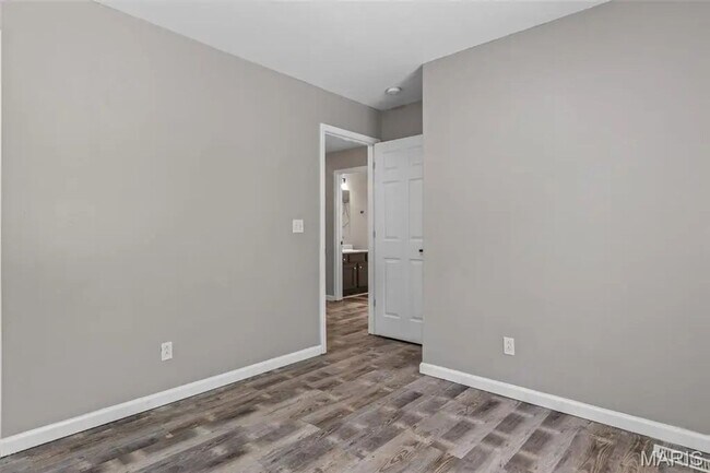 Building Photo - 1835 Woodland Trl