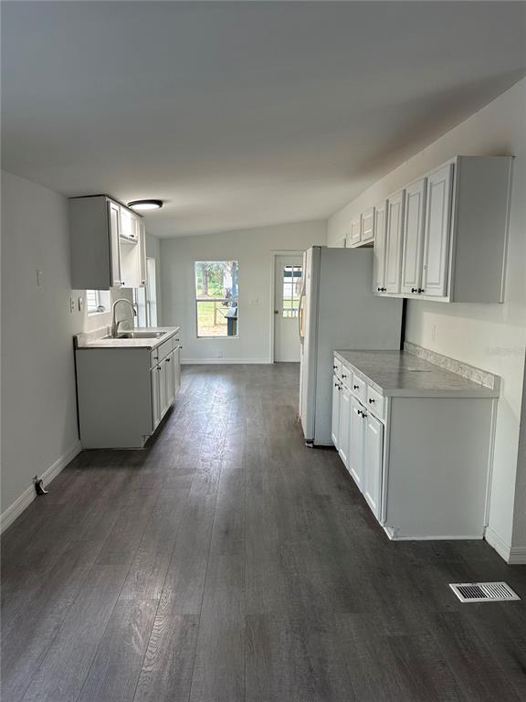 Building Photo - 9902 FL-47