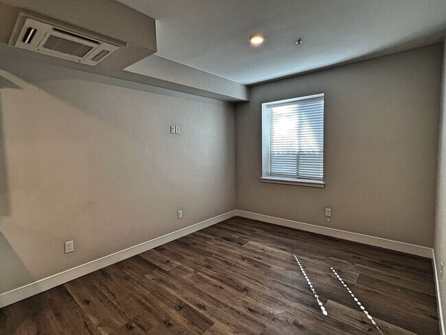 Building Photo - 3327 Tejon St