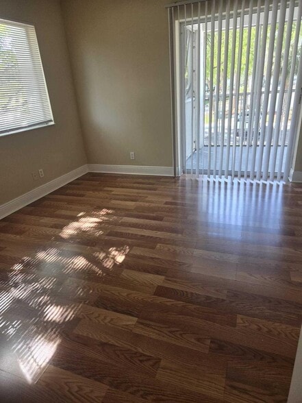 Building Photo - 5780 Rock Island Rd