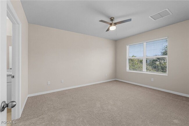 Building Photo - 616 Posadas Cir