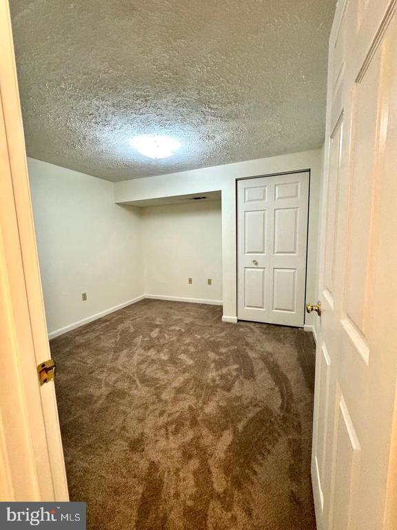 Building Photo - 7719 Ora Ct