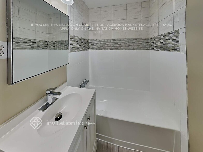 Building Photo - 3120 56th St N