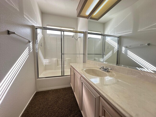 Building Photo - 248 Strada Fortuna