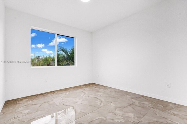 Building Photo - 22511 SW 125th Ave