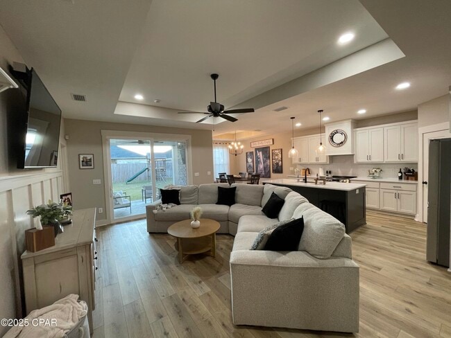 Building Photo - 3787 Basal St