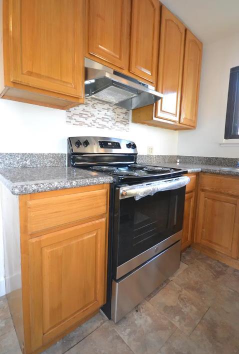 Building Photo - 720 1st Ave