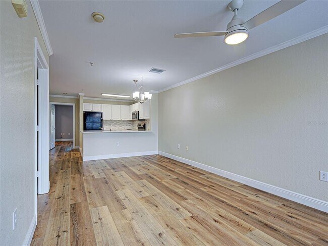 Building Photo - 5501 Rosehill Rd