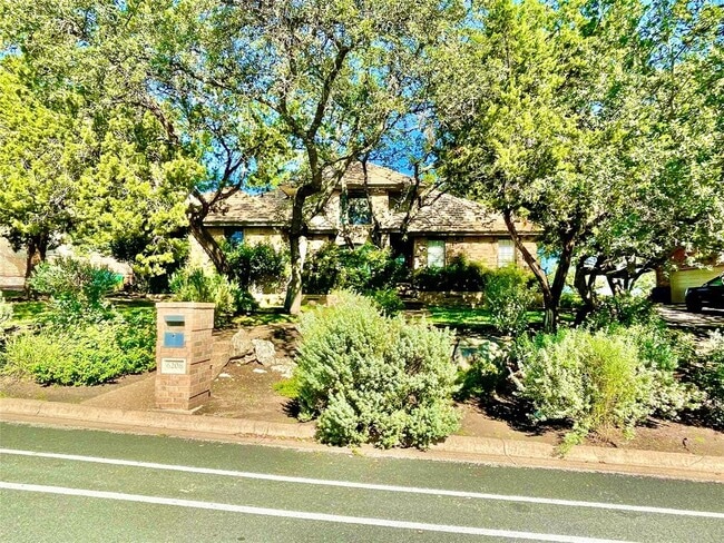 Building Photo - 6208 Lost Horizon Dr