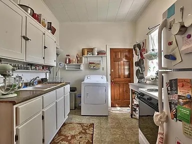 Building Photo - 509 E Washington St