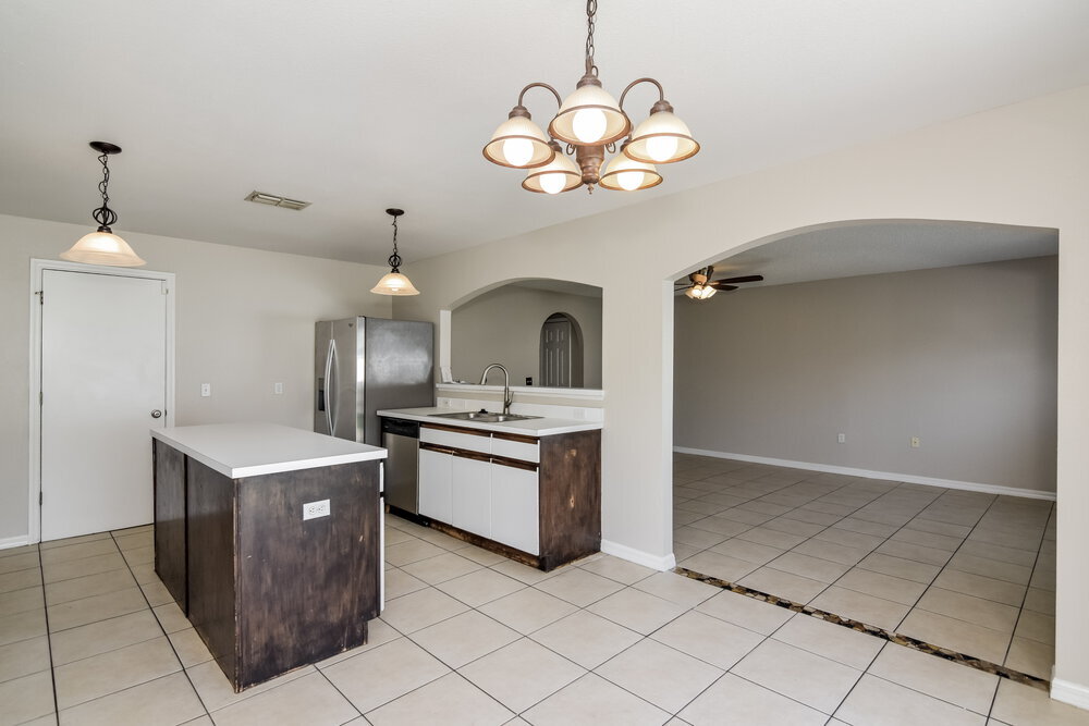 Building Photo - 6216 Cannoli Pl