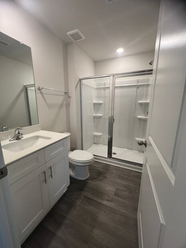 Building Photo - NEW CONTRUCTION!  Available for Immediate Move in!