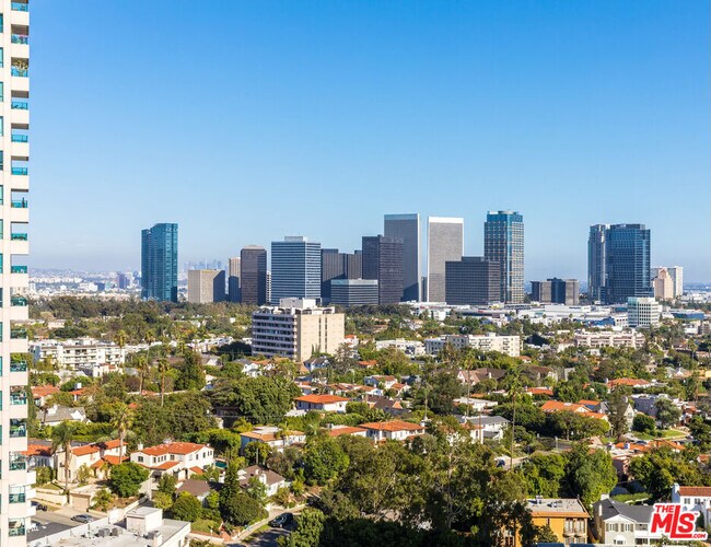 Building Photo - 10501 Wilshire Blvd