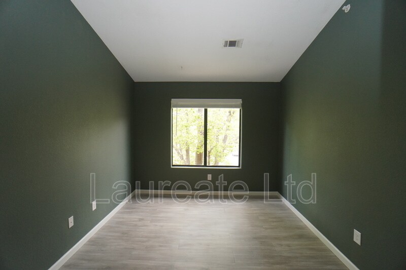 Building Photo - 7474 S Alkire St