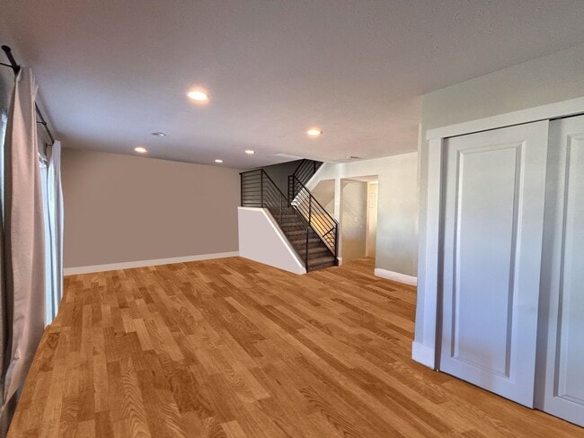 Building Photo - $0 DEPOSIT OPTIONS. SPACIOUS 4-BEDROOM, 3.5-BATH DUPLEX OFF 6TH AVE FREEWAY, MINUTES FROM COLORAD...