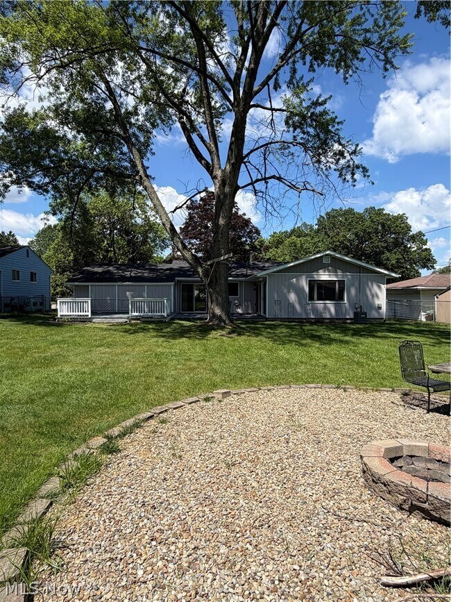 Building Photo - 13187 Yager Dr