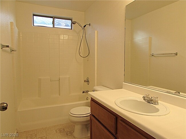 Building Photo - 4834 Villa Pescara St