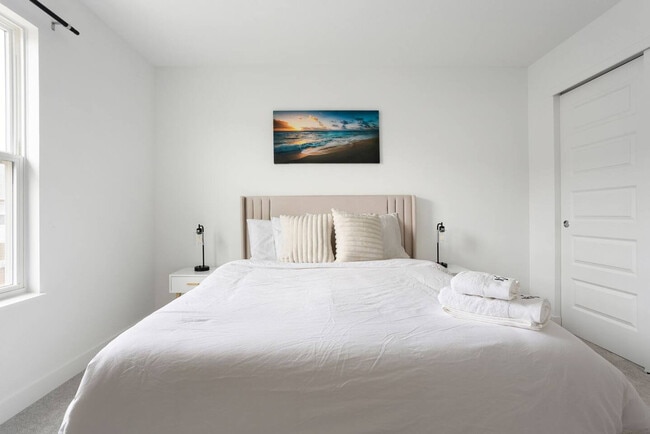 Building Photo - 17355 Wellburn Dr